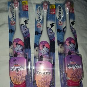 Disney Vampirina spinbrush NEW